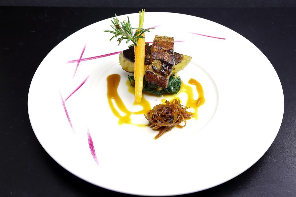 Hotel De France - Restaurant L'Insolite Douarnenez Εξωτερικό φωτογραφία