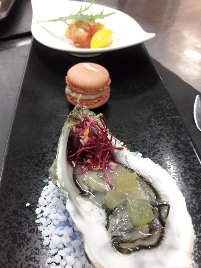 Hotel De France - Restaurant L'Insolite Douarnenez Εξωτερικό φωτογραφία